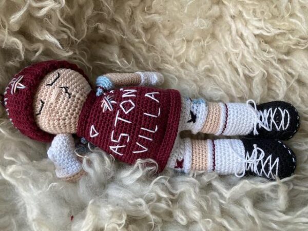 Virkmönster Supportern i Aston Villa fotbolls färger - Bild 7